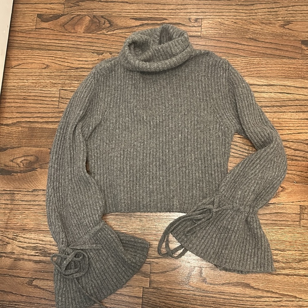 A.L.C Alc emilie gray merino wool knit tie sleeve turtleneck sweater